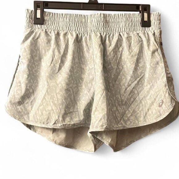 ASICS shorts - Picture 1 of 5